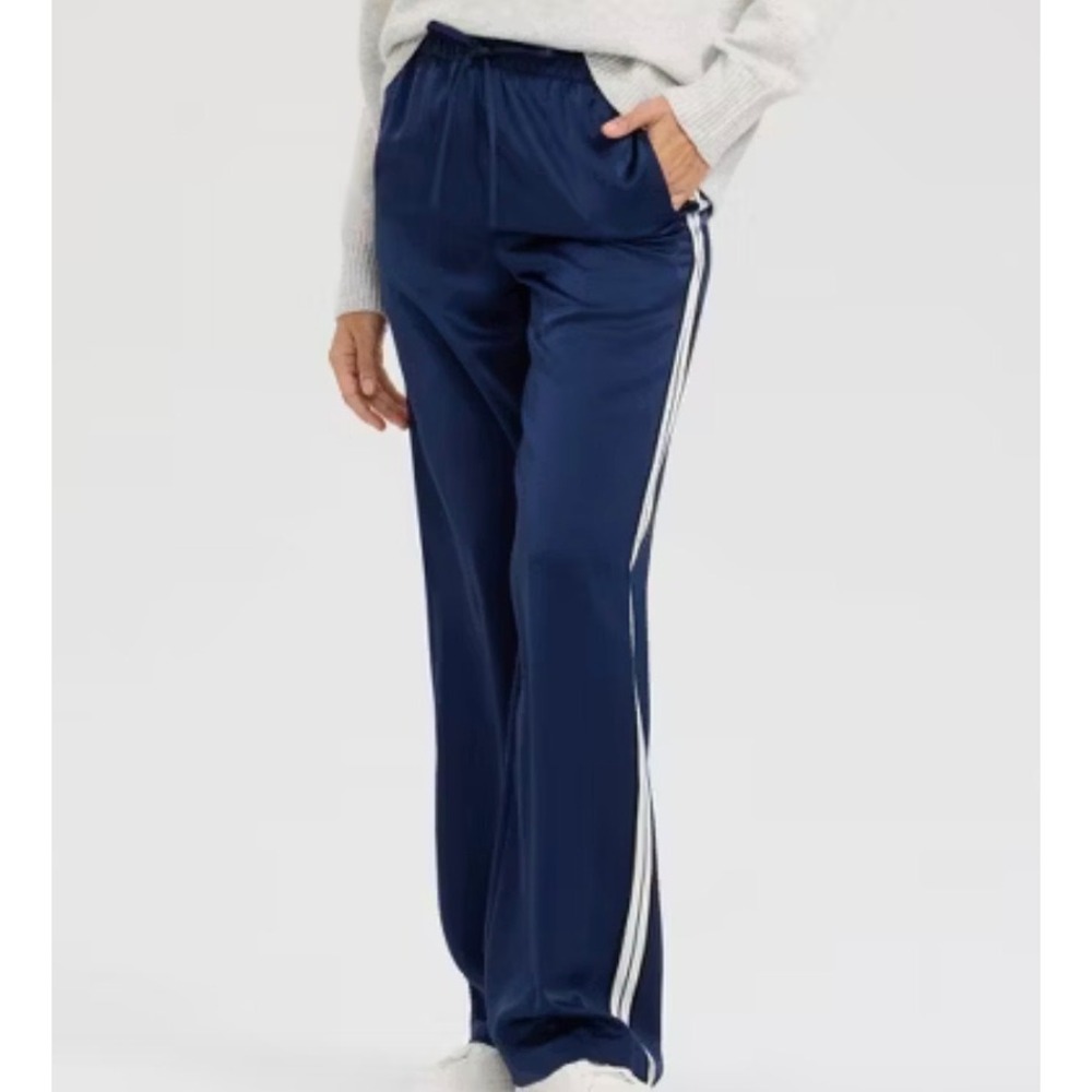A New Day Women High-Rise Wide Leg Satin Track Pull-On Pants Navy Blue XS NWT